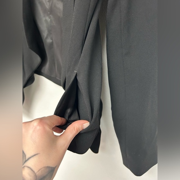 NWT Express Black High Low Blazer Womens 4​ - Picture 7 of 11